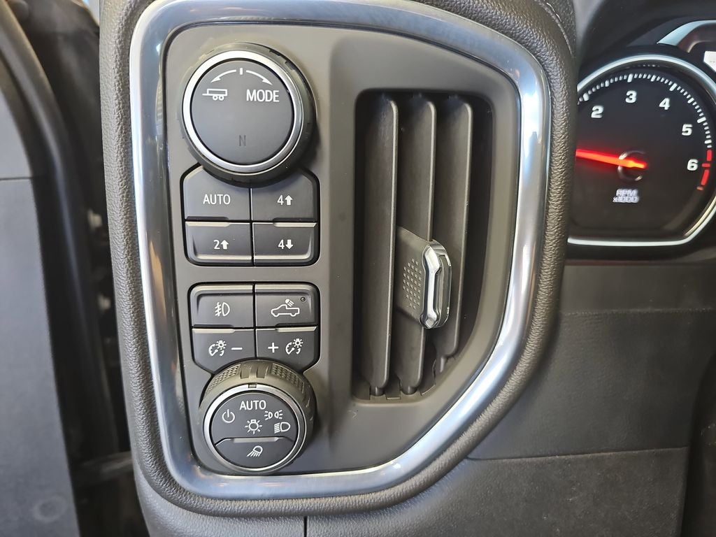 2022 Chevrolet Silverado HD High Country