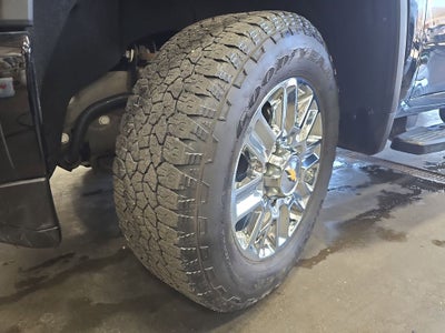 2022 Chevrolet Silverado HD High Country