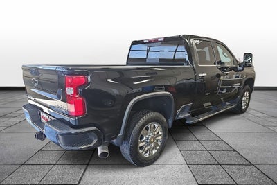 2022 Chevrolet Silverado HD High Country