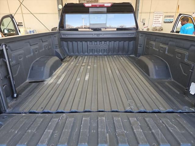 2022 Chevrolet Silverado HD High Country