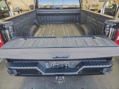 2022 Chevrolet Silverado HD High Country