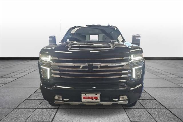 2022 Chevrolet Silverado HD High Country