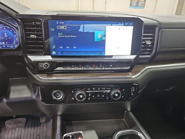 2023 Chevrolet Silverado RST