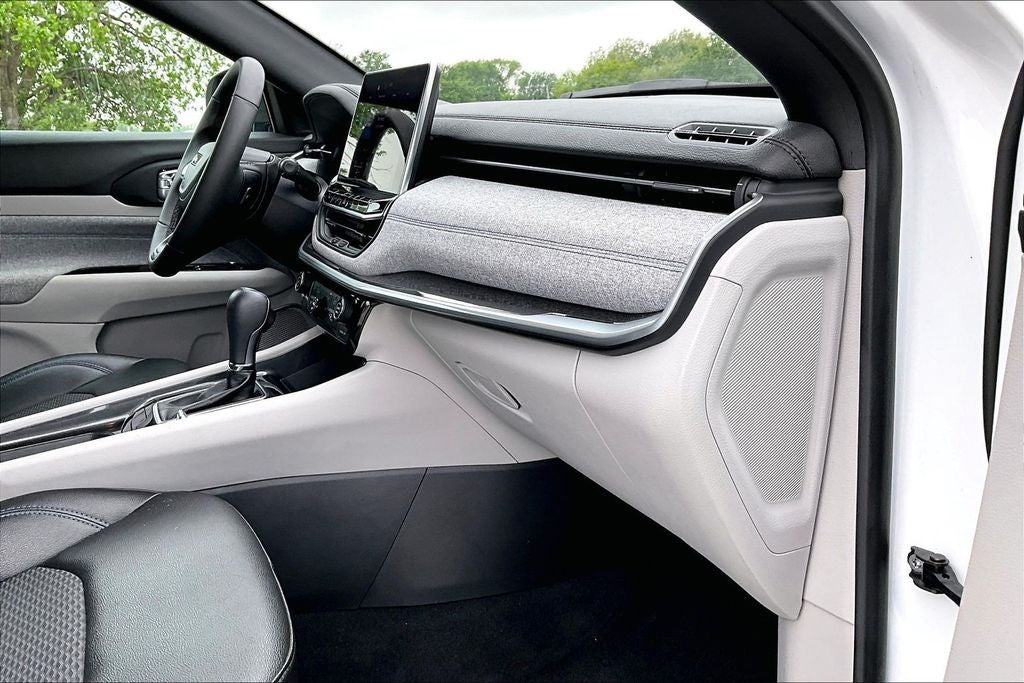 2024 Jeep Compass Latitude - Photo 14