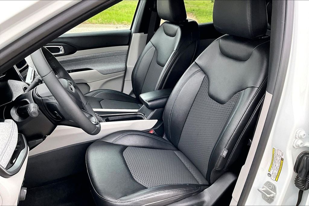 2024 Jeep Compass Latitude - Photo 23