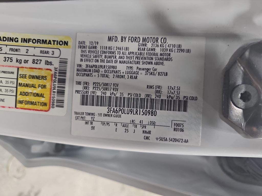 2020 Ford Fusion SE