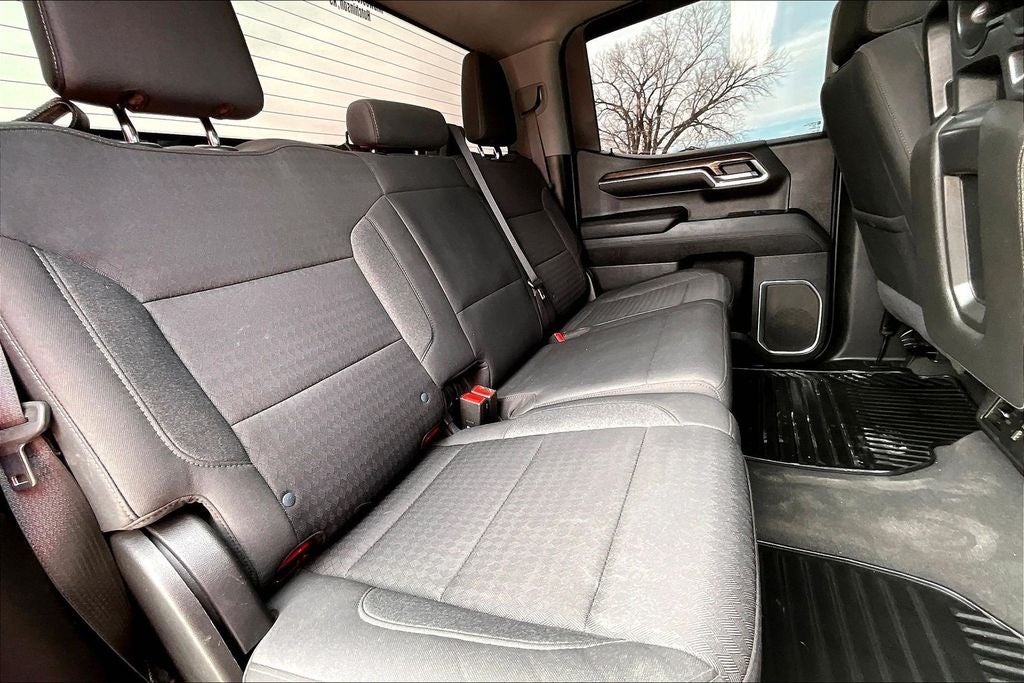 2023 Chevrolet Silverado LT