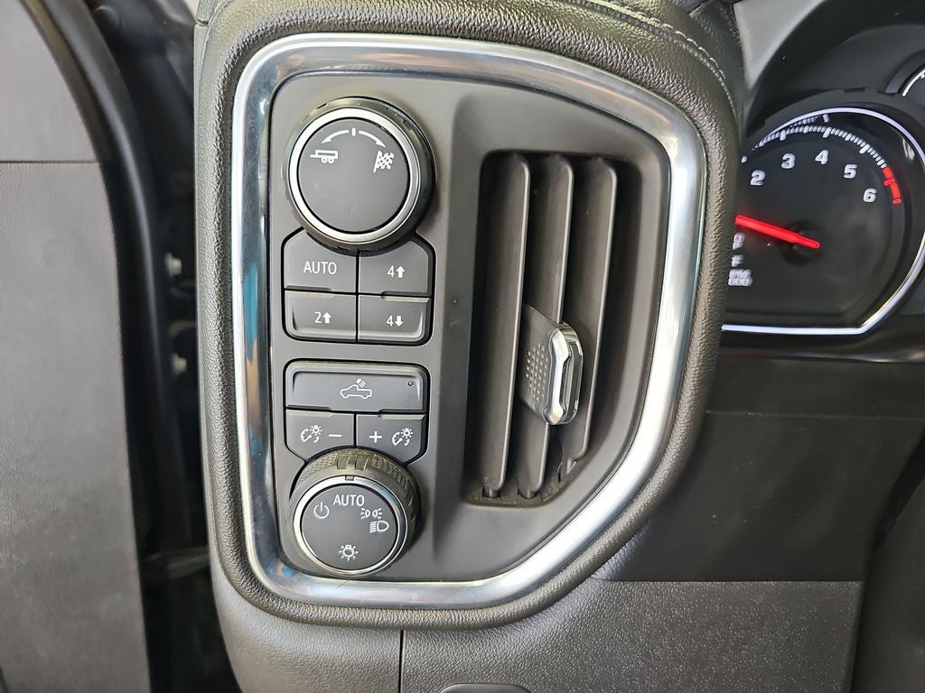 2019 Chevrolet Silverado LT