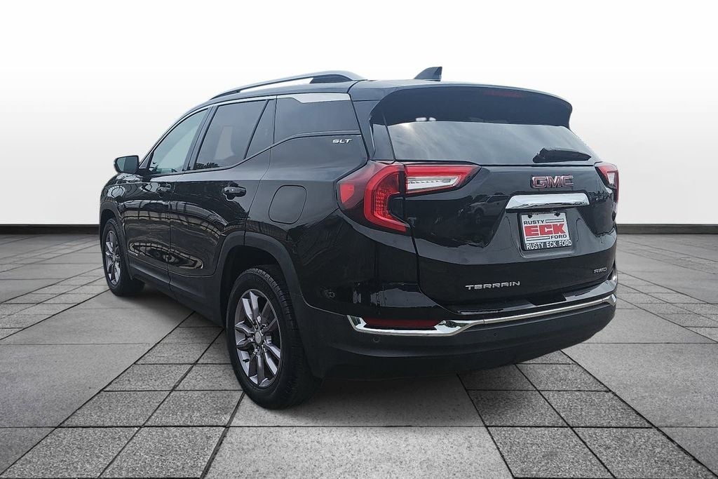 2023 GMC Terrain SLT