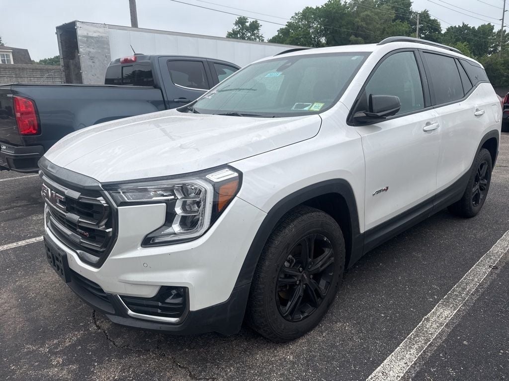 2022 GMC Terrain AT4