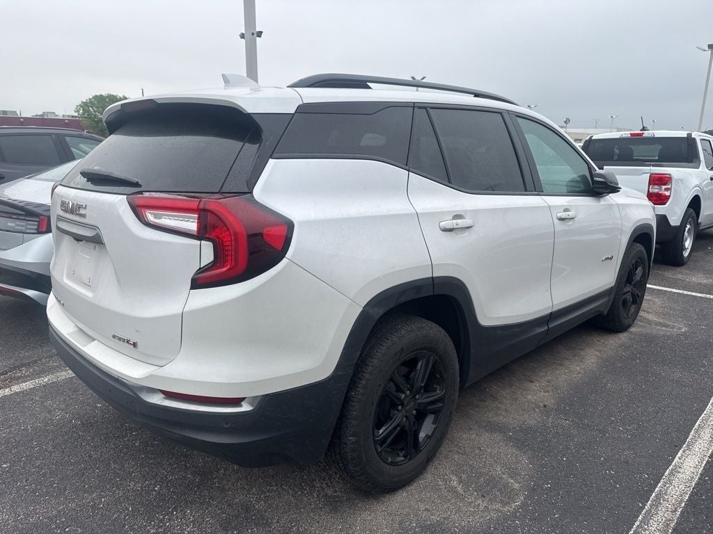 2022 GMC Terrain AT4