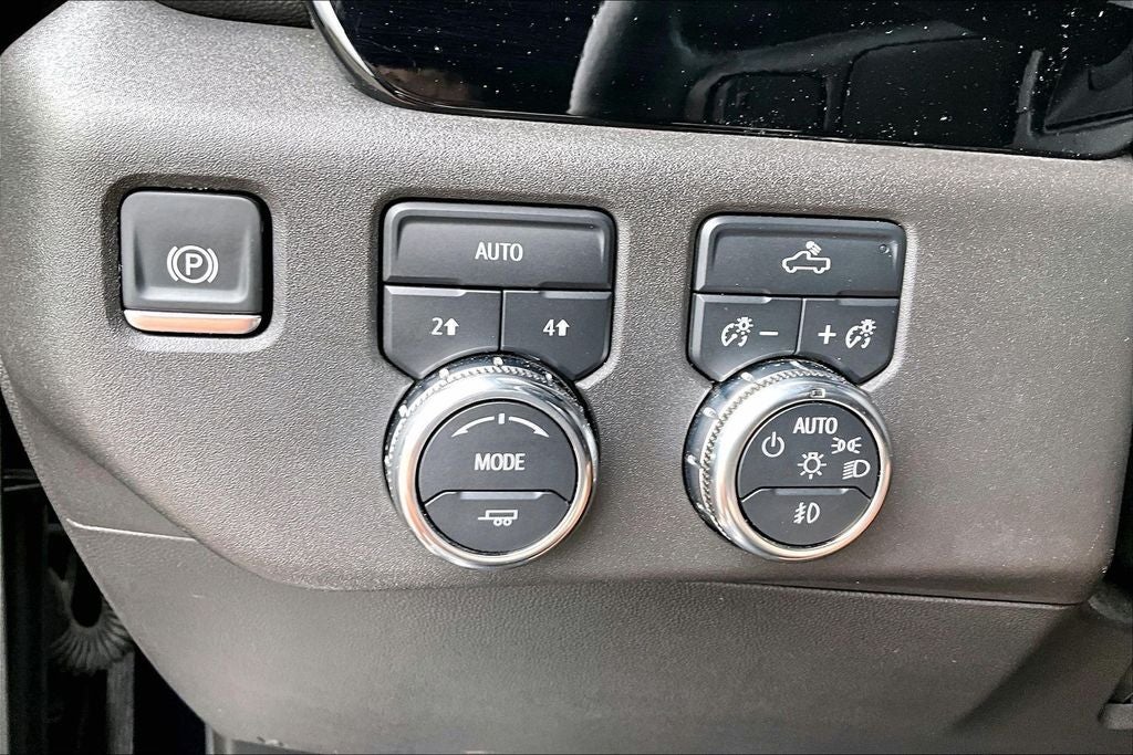 2024 GMC Sierra Elevation