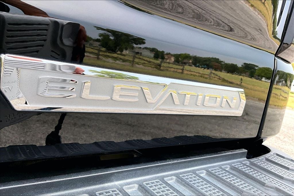 2024 GMC Sierra Elevation