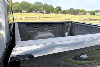 2024 GMC Sierra Elevation