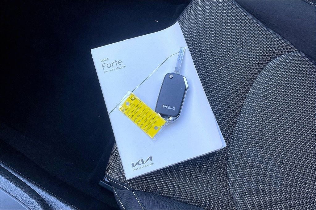 2024 Kia Forte LXS