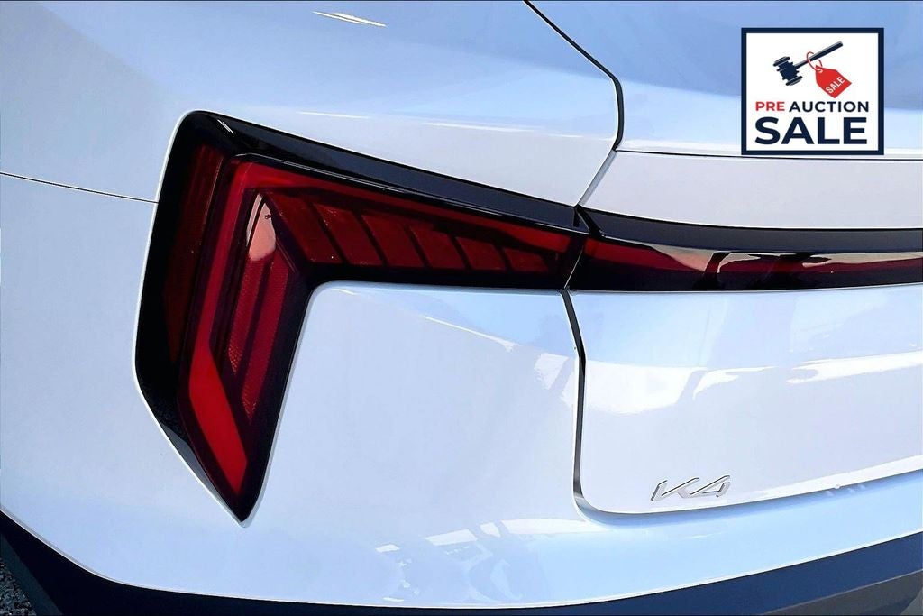 2025 Kia K4 LXS