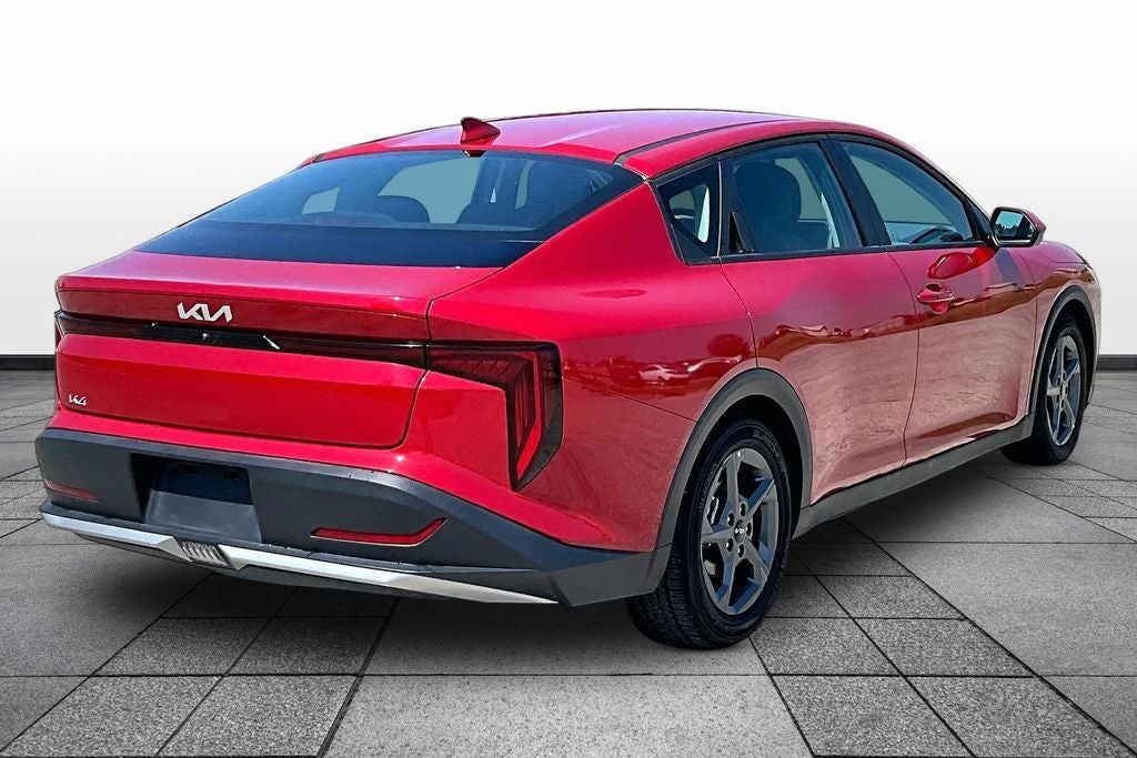 2025 Kia K4 LXS