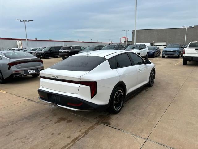 2025 Kia K4 EX
