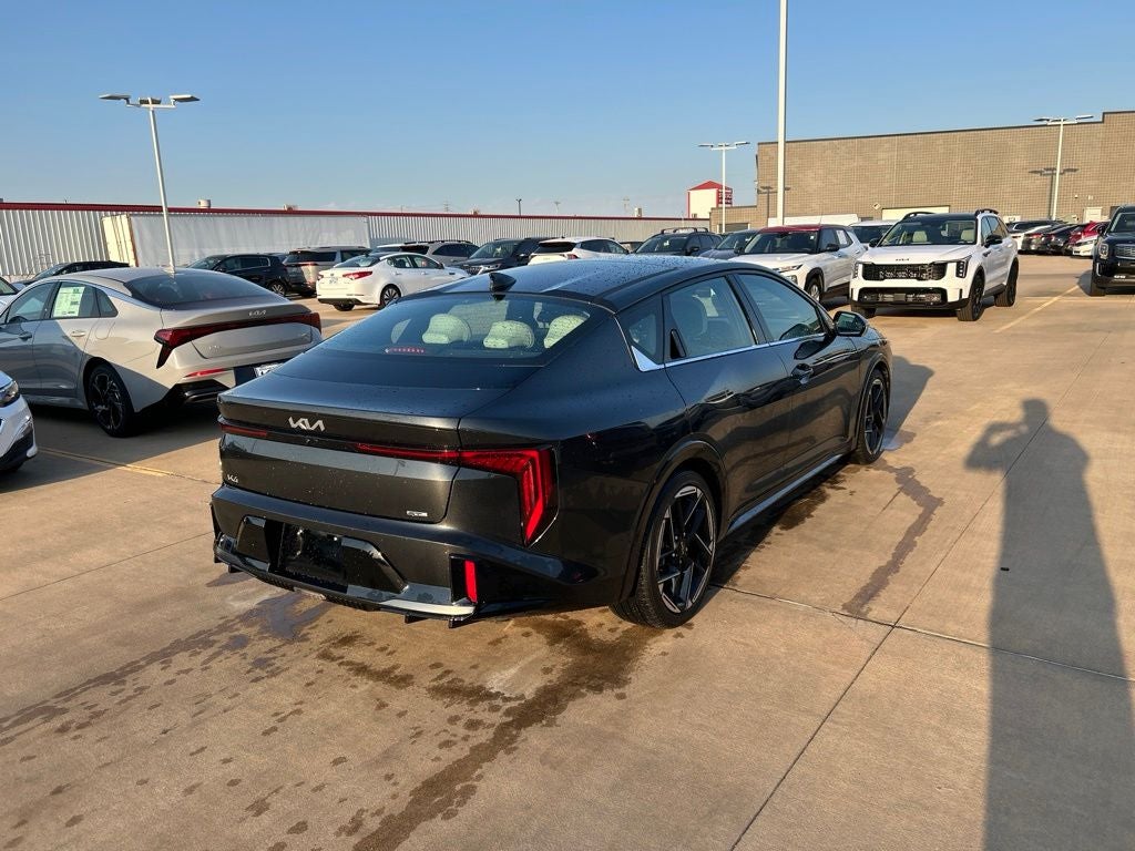 2025 Kia K4 GT-Line