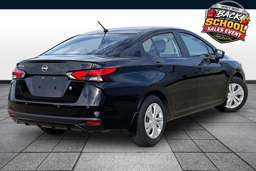 2024 Nissan Versa 1.6 S