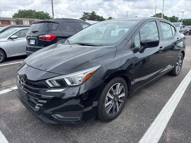 2023 Nissan Versa 1.6 SV