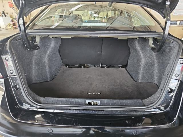 2023 Nissan Versa 1.6 SV