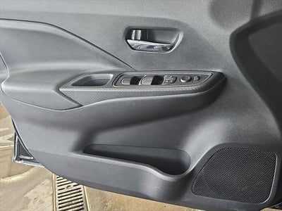 2023 Nissan Versa 1.6 SV