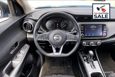 2023 Nissan Kicks SV
