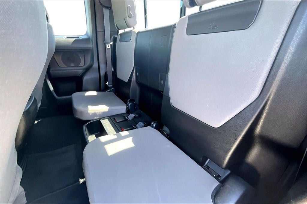 2023 Toyota TACOMA SR5 SR5 V6