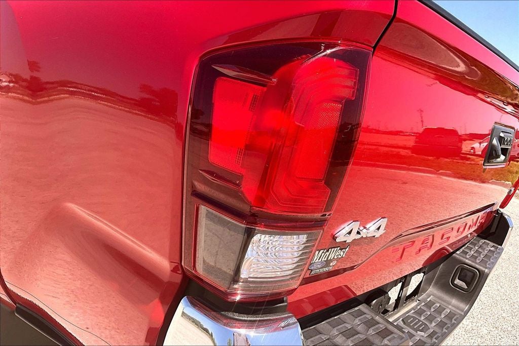 2023 Toyota TACOMA SR5 SR5 V6