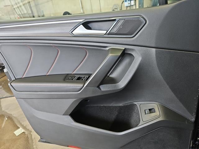 2024 Volkswagen Tiguan 2.0T Wolfsburg Edition