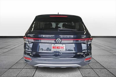 2025 Volkswagen Taos 1.5T SE