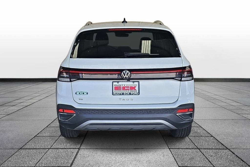 2025 Volkswagen Taos 1.5T SE