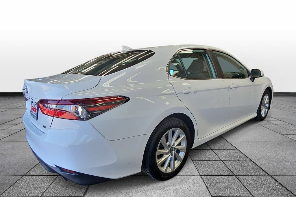 2023 Toyota CAMRY LE