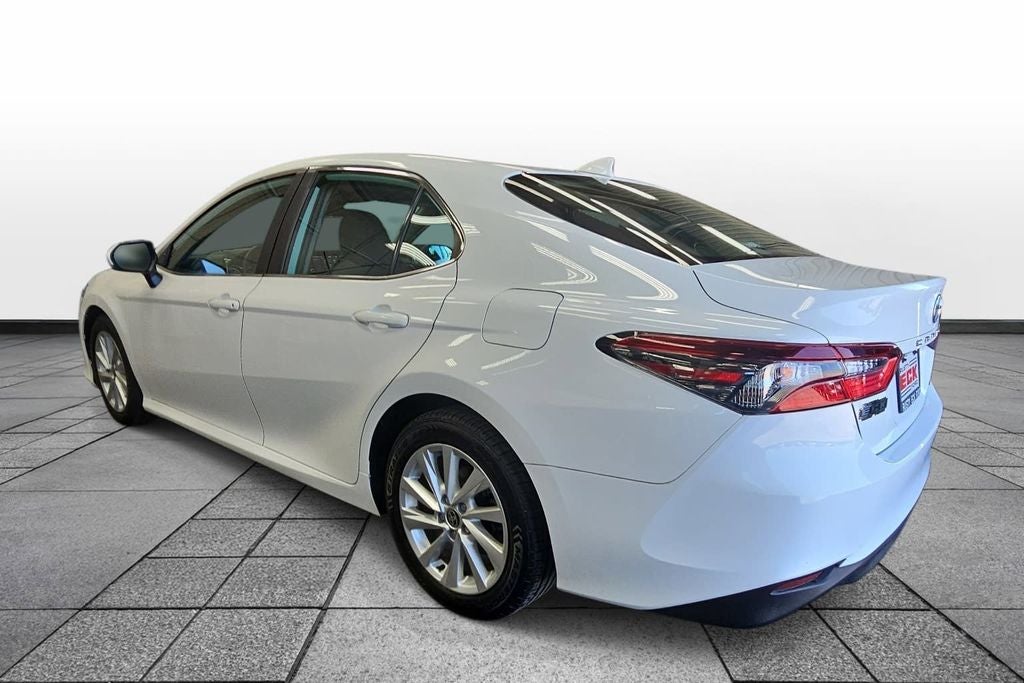 2023 Toyota CAMRY LE