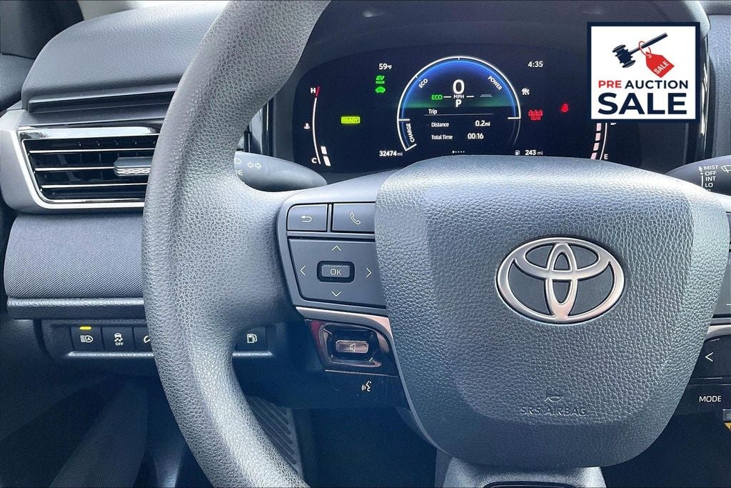 2025 Toyota CAMRY LE