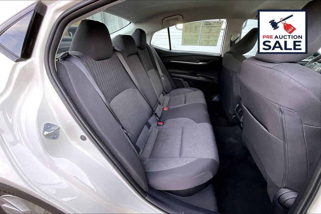 2025 Toyota CAMRY LE