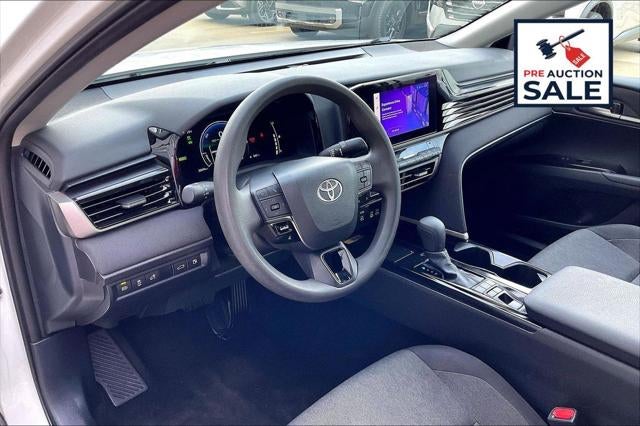 2025 Toyota CAMRY LE