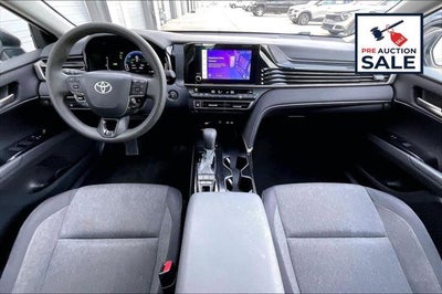 2025 Toyota CAMRY LE
