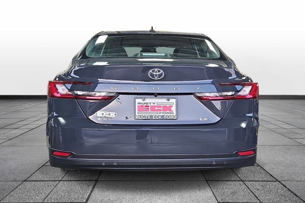 2025 Toyota CAMRY LE