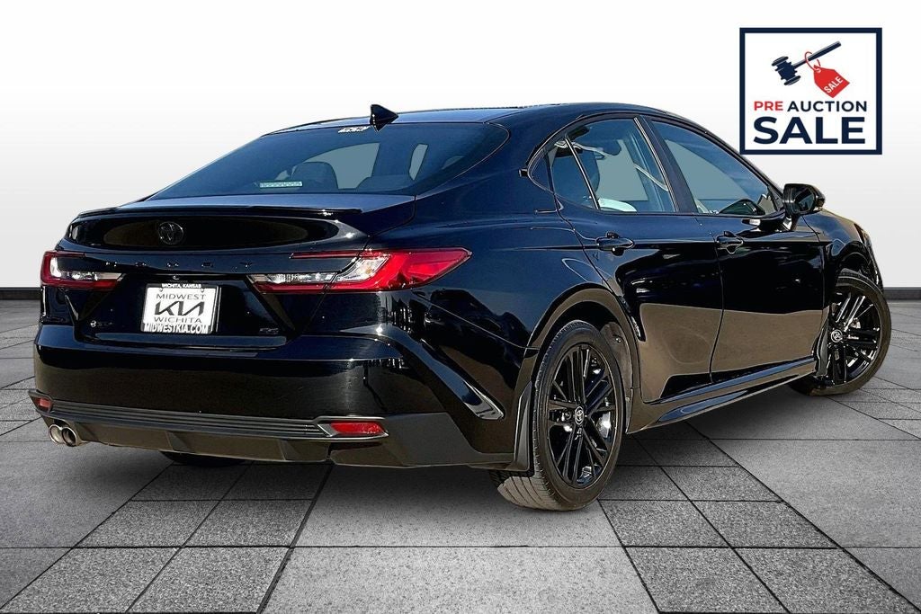2025 Toyota CAMRY SE