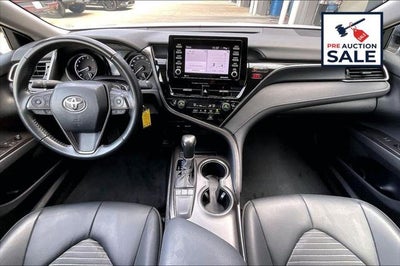 2024 Toyota Camry SE