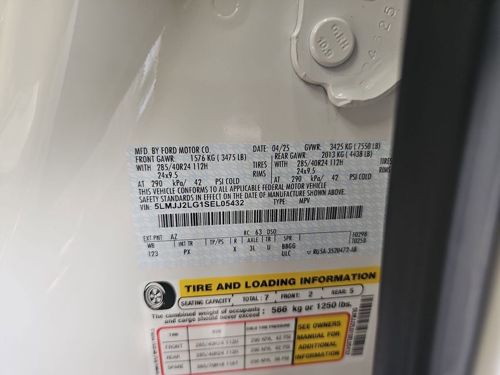 2025 Lincoln Navigator Reserve