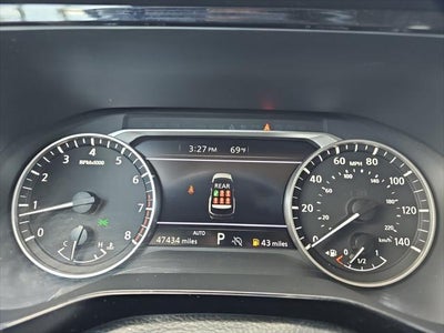 2025 Nissan Pathfinder SV