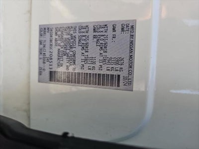 2025 Nissan Pathfinder SV