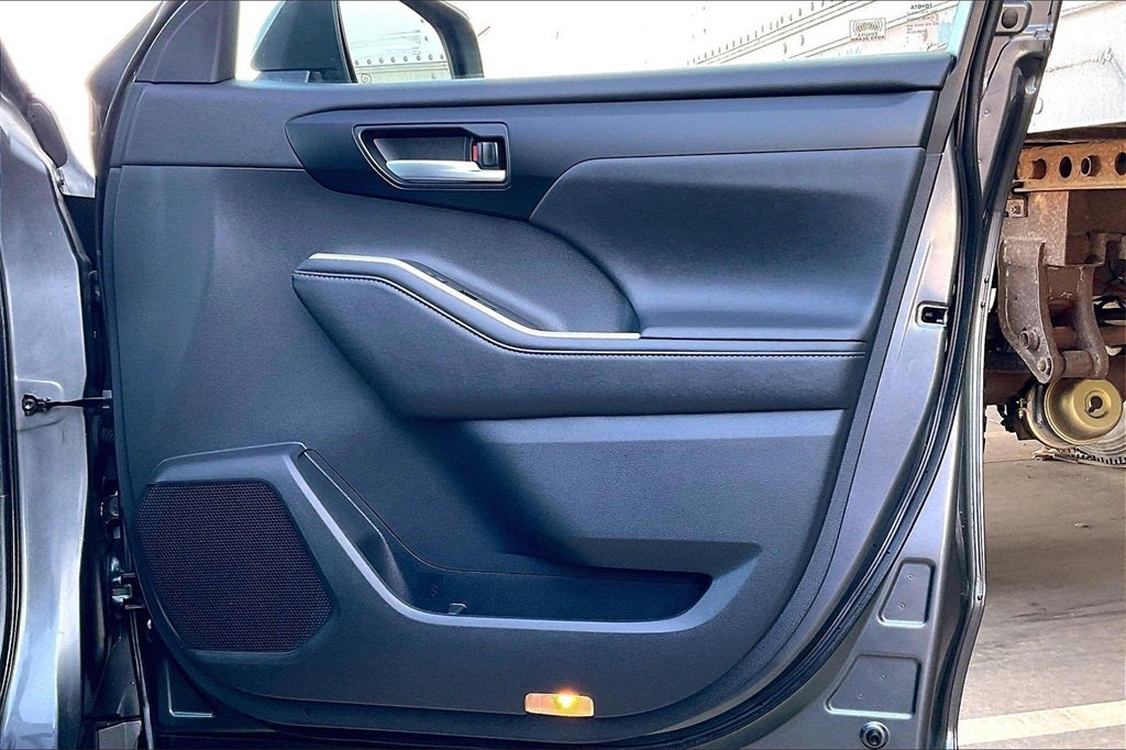 2020 Toyota Highlander Hybrid XLE