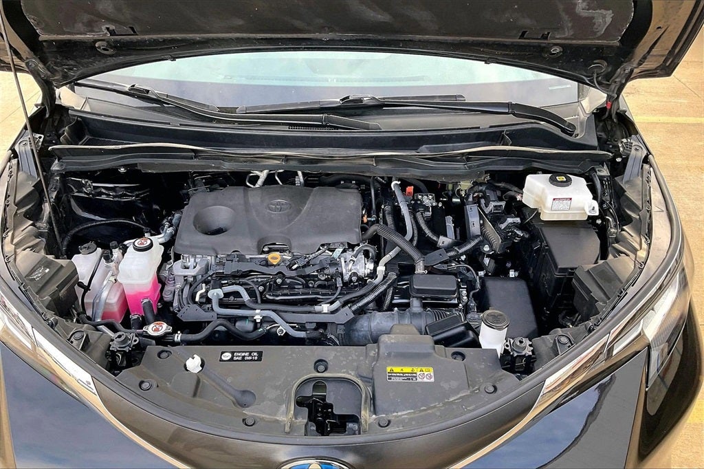 2022 Toyota SIENNA XLE XLE 8 Passenger