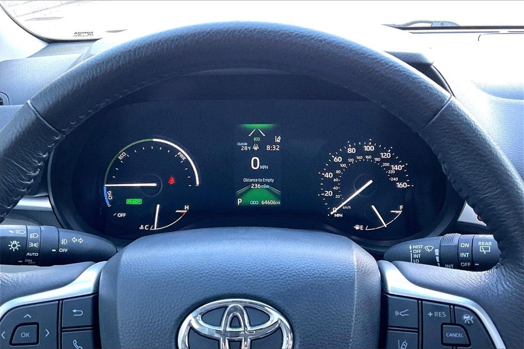 2022 Toyota SIENNA XLE XLE 8 Passenger