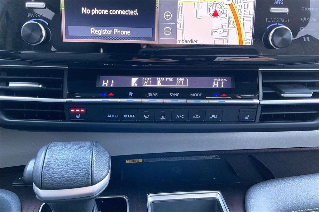 2022 Toyota SIENNA XLE XLE 8 Passenger