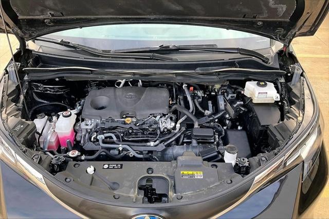 2022 Toyota SIENNA XLE XLE 8 Passenger